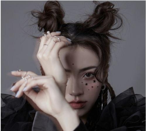 网红刘思瑶吃瓜,吃瓜成瘾,揭秘娱乐圈幕后风云